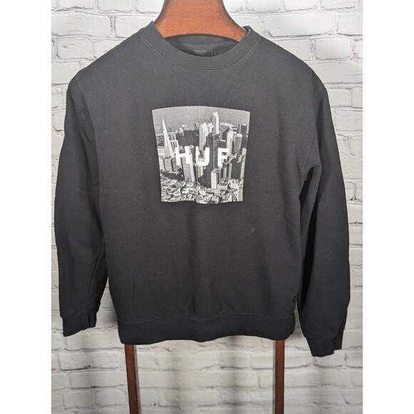 Huf Worldwide NYC SKYLINE  BLACK Crewneck Pullover Sweatshirt Size SMALL - Picture 1 of 9